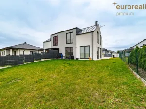 Pronájem rodinného domu, Chodová Planá, Kolmá, 100 m2