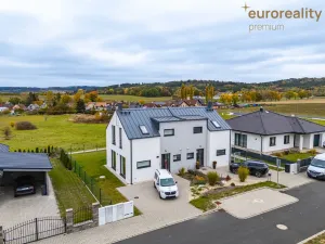 Pronájem rodinného domu, Chodová Planá, Kolmá, 100 m2