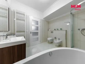 Pronájem bytu 3+kk, Karlovy Vary, Moravská, 80 m2