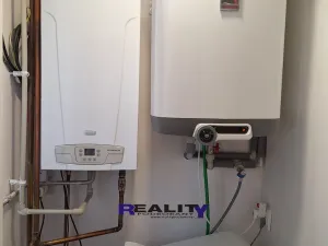 Prodej bytu 2+1, Vroutek, Husova, 60 m2