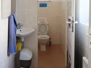 Pronájem komerčního pozemku, Osov, 250 m2