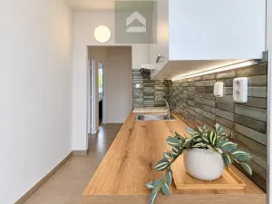 Prodej bytu 2+1, Klatovy - Klatovy III, Plzeňská, 65 m2