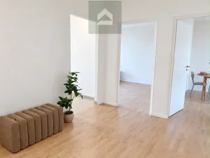 Prodej bytu 2+1, Klatovy - Klatovy III, Plzeňská, 65 m2