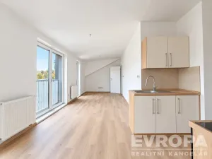 Pronájem bytu 2+kk, Vrchlabí, Dělnická, 52 m2