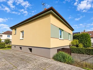 Prodej rodinného domu, Hradec Králové, U Lesíka, 300 m2