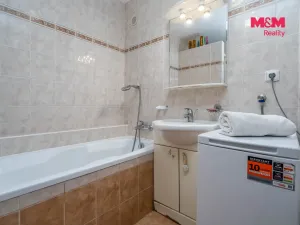 Prodej bytu 3+1, Hradec Králové - Nový Hradec Králové, třída Edvarda Beneše, 98 m2