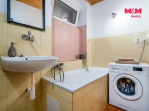 Prodej bytu 1+kk, Praha - Holešovice, Ortenovo náměstí, 37 m2