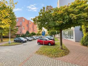 Pronájem bytu 1+kk, Praha - Troja, Vřesová, 26 m2