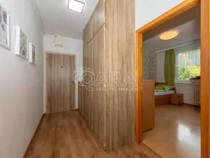 Prodej bytu 3+1, Trutnov - Horní Staré Město, Úpská, 69 m2