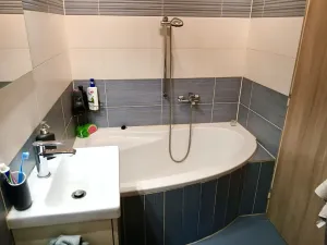 Pronájem bytu 3+1, Dvůr Králové nad Labem, Leoše Janáčka, 69 m2