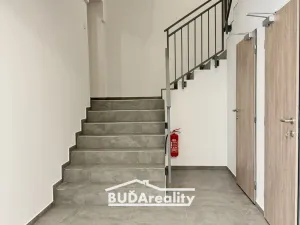 Pronájem kanceláře, Otrokovice, tř. Osvobození, 12 m2
