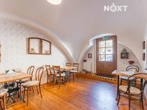 Prodej rodinného domu, Štíty, nám. Míru, 267 m2