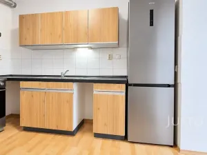 Pronájem bytu 2+kk, Písek, Za Pazdernou, 57 m2