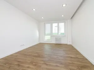 Pronájem bytu 2+1, Ostrava, Cholevova, 55 m2