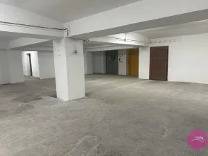 Pronájem skladu, Olomouc, Holická, 187 m2