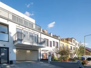 Prodej bytu 3+kk, Česká, 82 m2