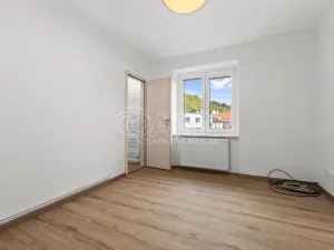 Prodej bytu 4+1, Děčín - Děčín I-Děčín, Nerudova, 94 m2