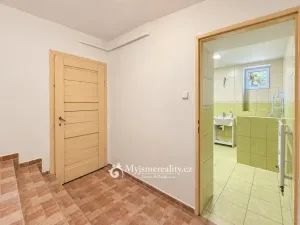 Prodej rodinného domu, Žerůtky, 193 m2