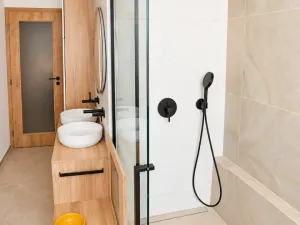 Prodej bytu 3+kk, Praha - Újezd, Vodnická, 84 m2
