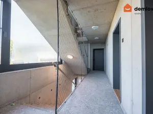 Pronájem bytu 2+kk, Ostrava, Na Burni, 47 m2