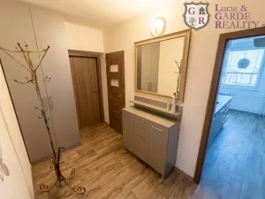Pronájem bytu 2+1, Tábor, Sezimova, 58 m2