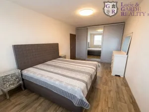 Pronájem bytu 2+1, Tábor, Sezimova, 58 m2