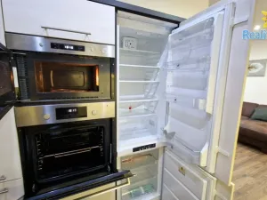Pronájem bytu 2+kk, Praha - Vršovice, Moskevská, 46 m2