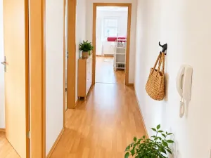 Pronájem bytu 2+kk, Praha - Suchdol, Internacionální, 52 m2