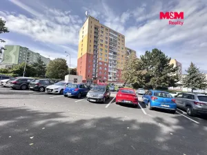 Pronájem bytu 2+1, Chomutov, Holešická, 62 m2