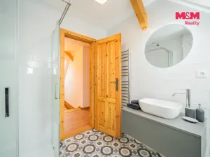 Prodej rodinného domu, Holenice, 124 m2