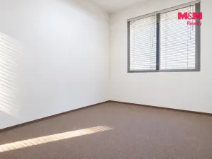 Pronájem bytu 2+1, Praha - Vysočany, Pod pekárnami, 61 m2