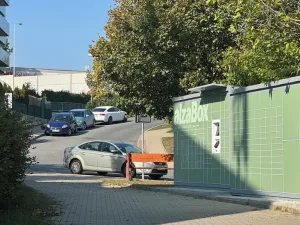 Pronájem bytu 2+kk, Praha - Řeporyje, Wiesenthalova, 84 m2