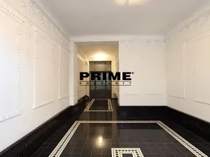 Pronájem bytu 4+1, Praha - Nové Město, Odborů, 100 m2