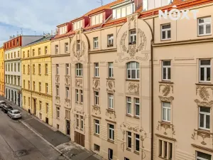 Prodej bytu 2+kk, Praha - Libeň, V zahradách, 52 m2
