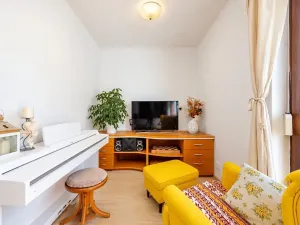 Prodej rodinného domu, Káraný, 180 m2