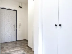 Pronájem bytu 2+kk, Praha - Kamýk, Cuřínova, 43 m2