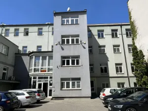 Pronájem kanceláře, Praha - Žižkov, Hartigova, 145 m2