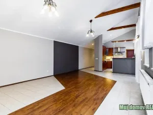 Pronájem vily, Praha - Písnice, Putimská, 1300 m2