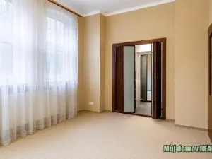 Pronájem vily, Praha - Písnice, Putimská, 1300 m2