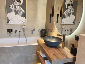 Pronájem rodinného domu, Praha, Bělušická, 183 m2