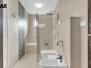 Prodej rodinného domu, Odunec, 202 m2