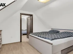 Prodej rodinného domu, Odunec, 390 m2