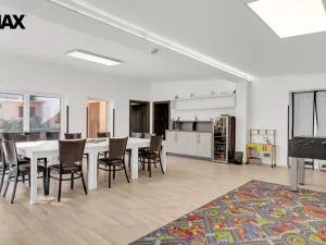 Prodej rodinného domu, Odunec, 390 m2