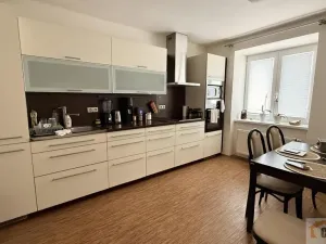 Pronájem bytu 2+1, Olomouc - Nové Sady, Myslbekova, 71 m2
