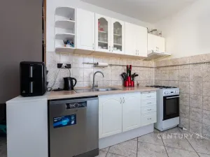 Prodej bytu 3+1, Teplice - Trnovany, Doubravická, 73 m2