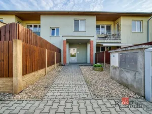 Pronájem bytu 2+kk, Mratín, Brandýská, 44 m2