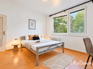 Prodej bytu 3+1, Praha - Hlubočepy, Renoirova, 71 m2