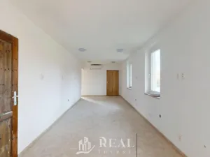 Pronájem komerční nemovitosti, Most, Čsl. armády, 68 m2