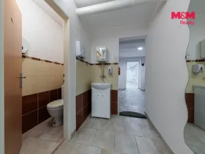 Prodej obchodního prostoru, Karlovy Vary - Drahovice, Vítězná, 147 m2