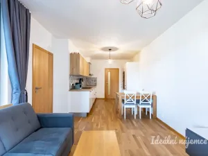 Pronájem bytu 2+kk, Praha - Střížkov, Střížkovská, 50 m2